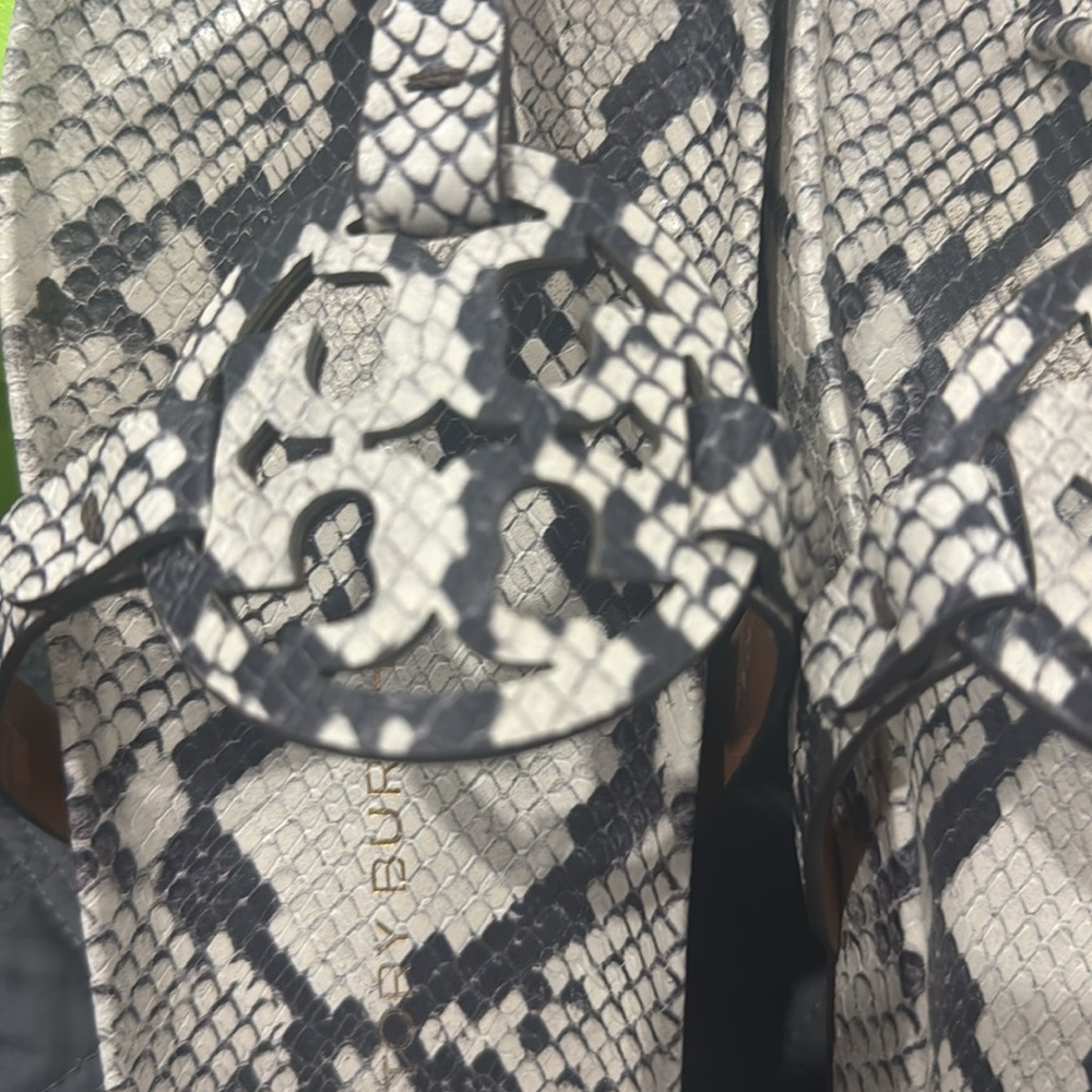 Tory Burch miller sandals - Picture 2 of 5